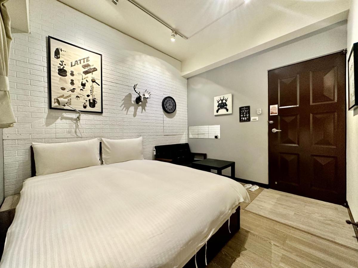 御旅 Inn Taichung Extérieur photo
